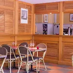 Les Pins - Maeva Appartement *