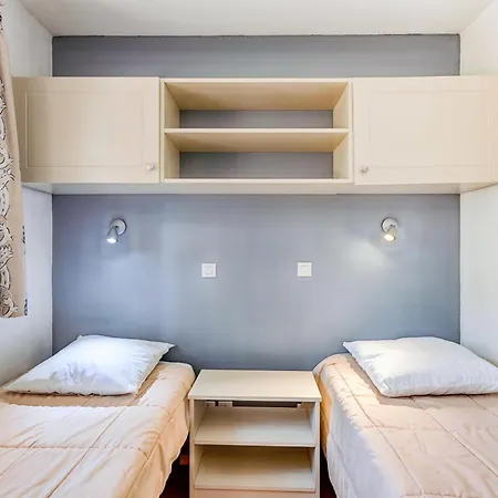 Les Pins - Maeva Appartement *
