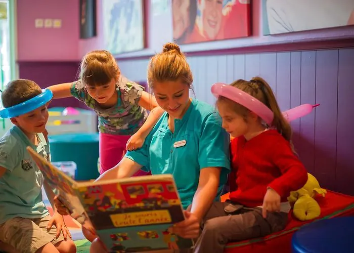 Les Pins - Maeva Lacanau