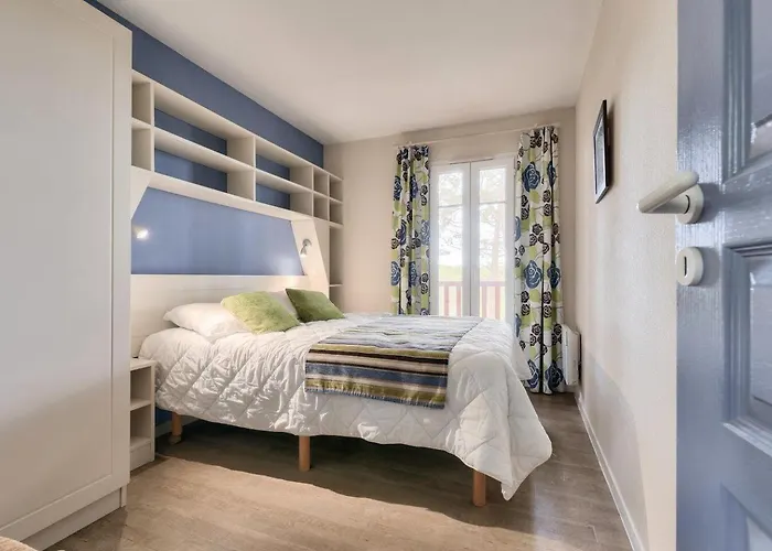 Les Pins - Maeva * Lacanau